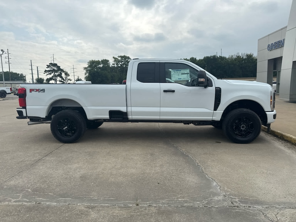 New 2025 Ford Super Duty F-350 SRW XL 4WD Supercab 8 Box Truck Super Cab