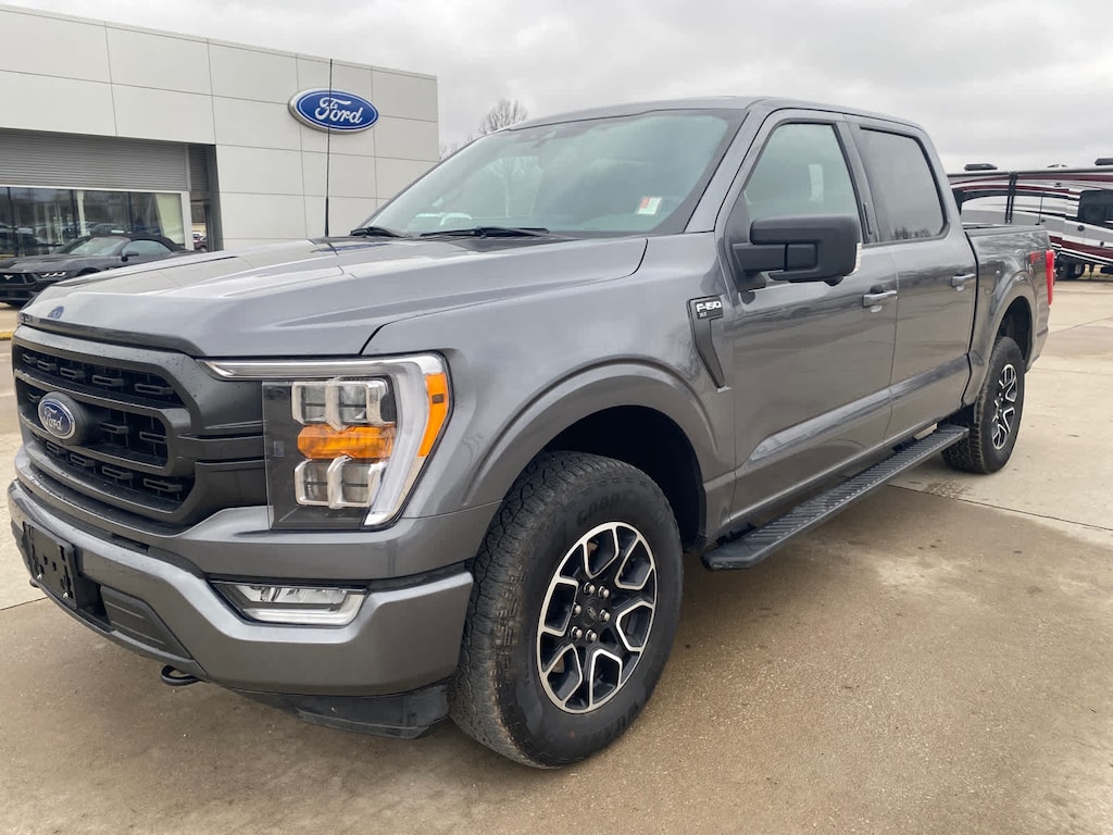 Used 2022 Ford F-150 XLT 4WD Supercrew 5.5 Box 4WD SuperCrew 5.5 Box