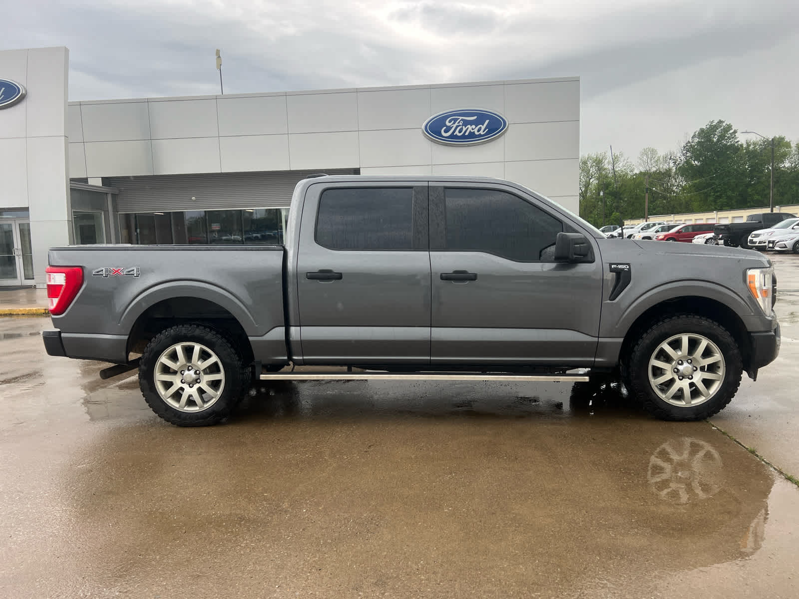 2021 Ford F-150 XL photo 4