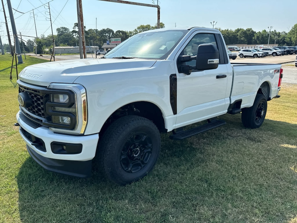 New 2025 Ford Super Duty F-350 SRW XL 4WD Reg Cab 8 Box Truck Regular Cab