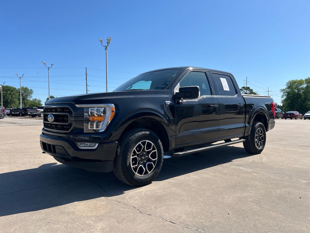 Used 2023 Ford F-150 XLT 4WD Supercrew 5.5 Box 4WD SuperCrew 5.5 Box