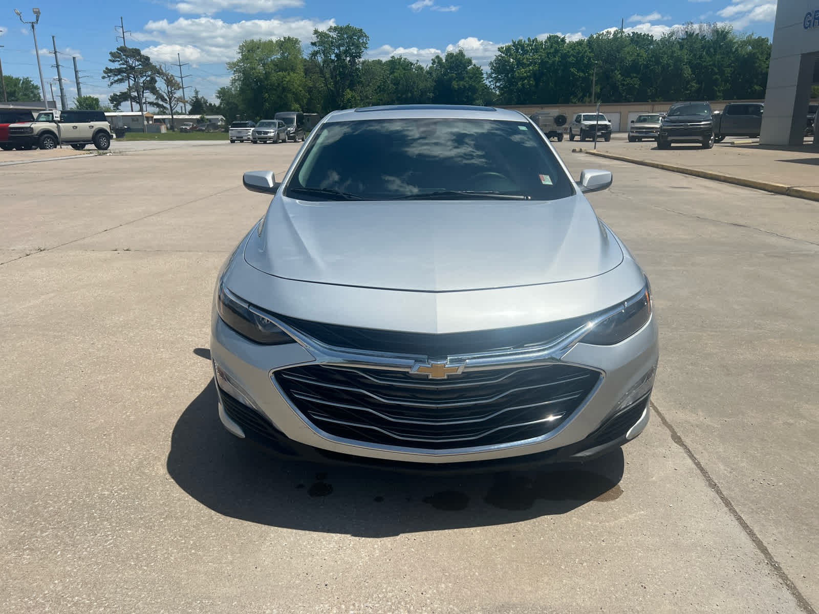 Used 2021 Chevrolet Malibu 1LT with VIN 1G1ZD5ST9MF009324 for sale in Vinita, OK