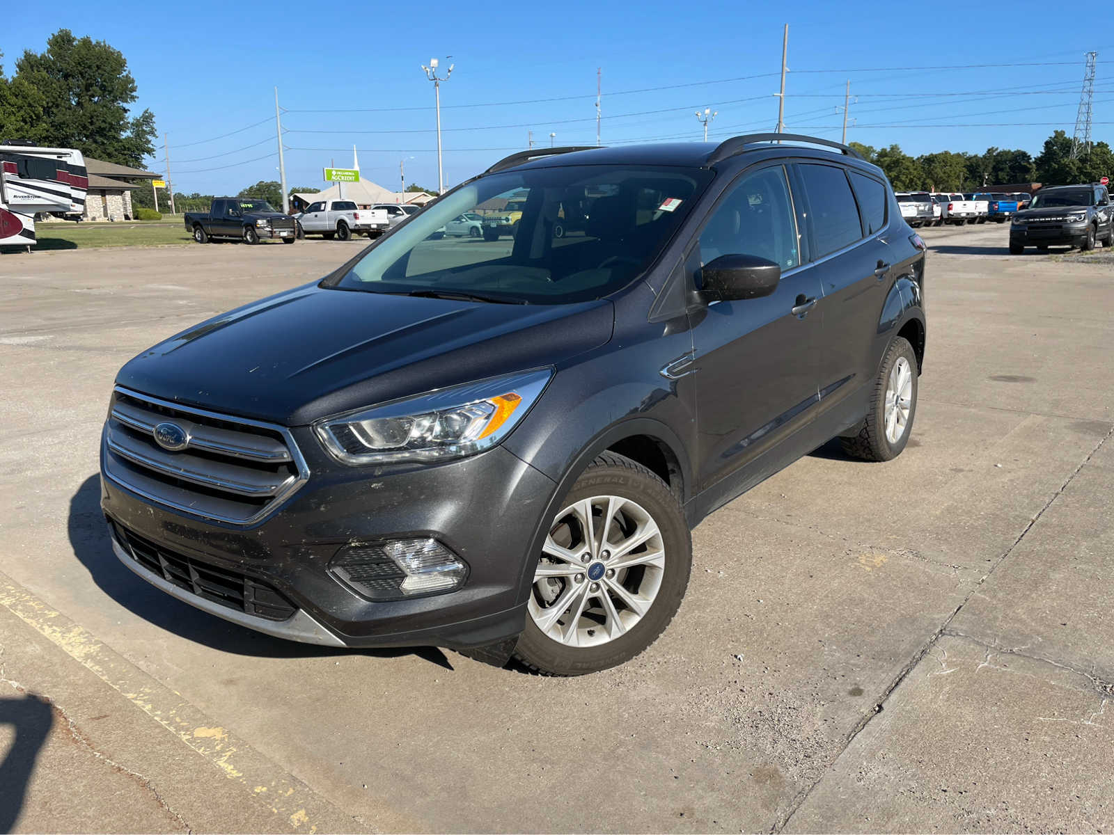 Used 2017 Ford Escape SE with VIN 1FMCU0GD4HUE70493 for sale in Vinita, OK