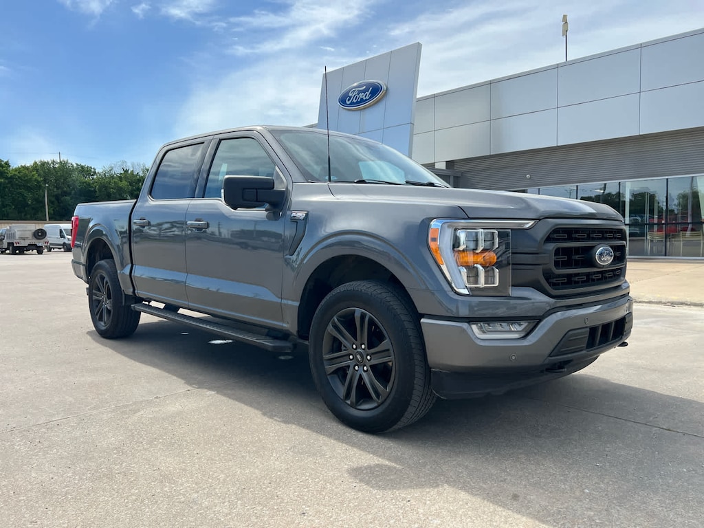 Used 2022 Ford F-150 XLT 4WD Supercrew 5.5 Box 4WD SuperCrew 5.5 Box