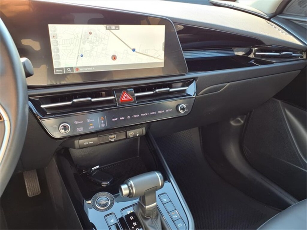 Used 2023 Kia Niro EX SUV