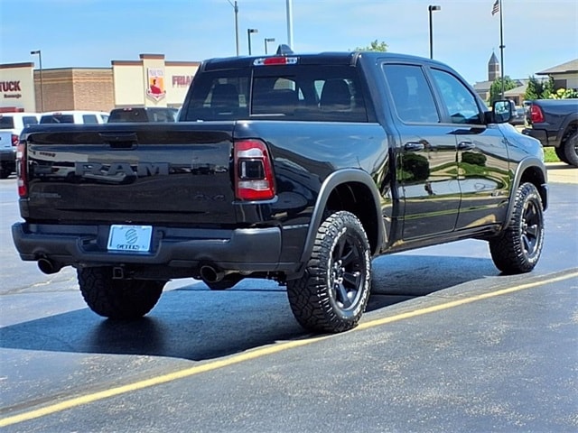 1C6SRFLT4PN656097