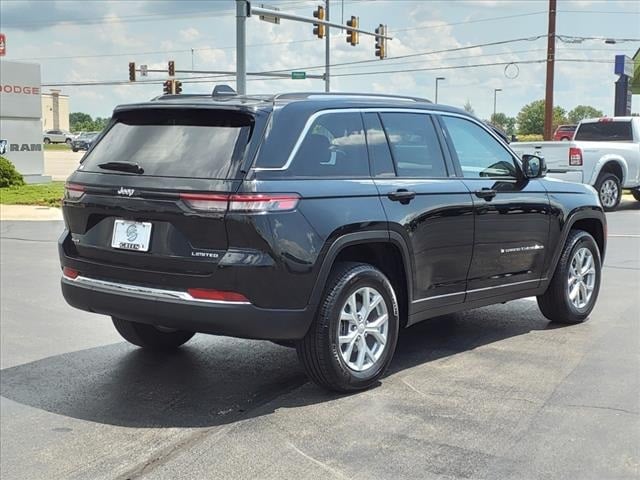 Used 2023 Jeep Grand Cherokee Limited with VIN 1C4RJHBG5PC545522 for sale in Springfield, IL