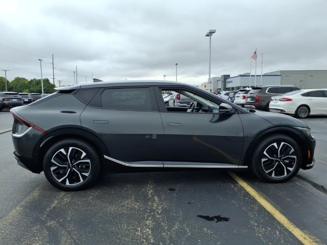 Used 2022 Kia EV6 Wind with VIN KNDC3DLC4N5054803 for sale in Springfield, IL