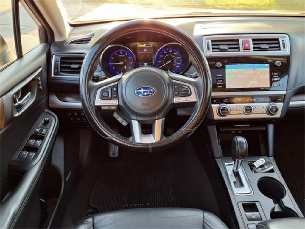 Used 2017 Subaru Outback 2.5i Limited with SUV