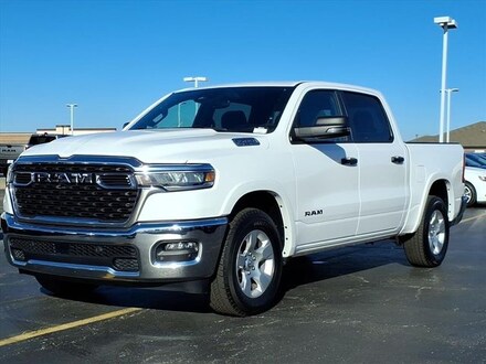 2025 Ram 1500 Big Horn/Lone Star Truck Crew Cab