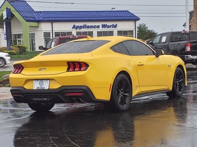 Used 2024 Ford Mustang GT with VIN 1FA6P8CF5R5412411 for sale in Springfield, IL