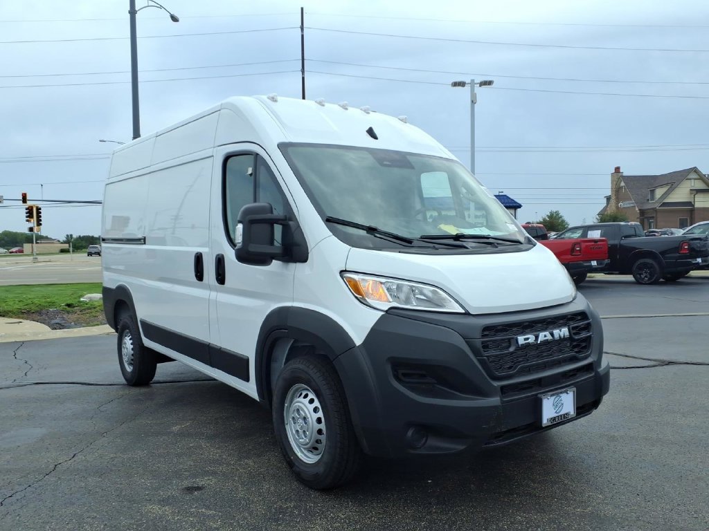 2026 RAM ProMaster Cargo Van Tradesman