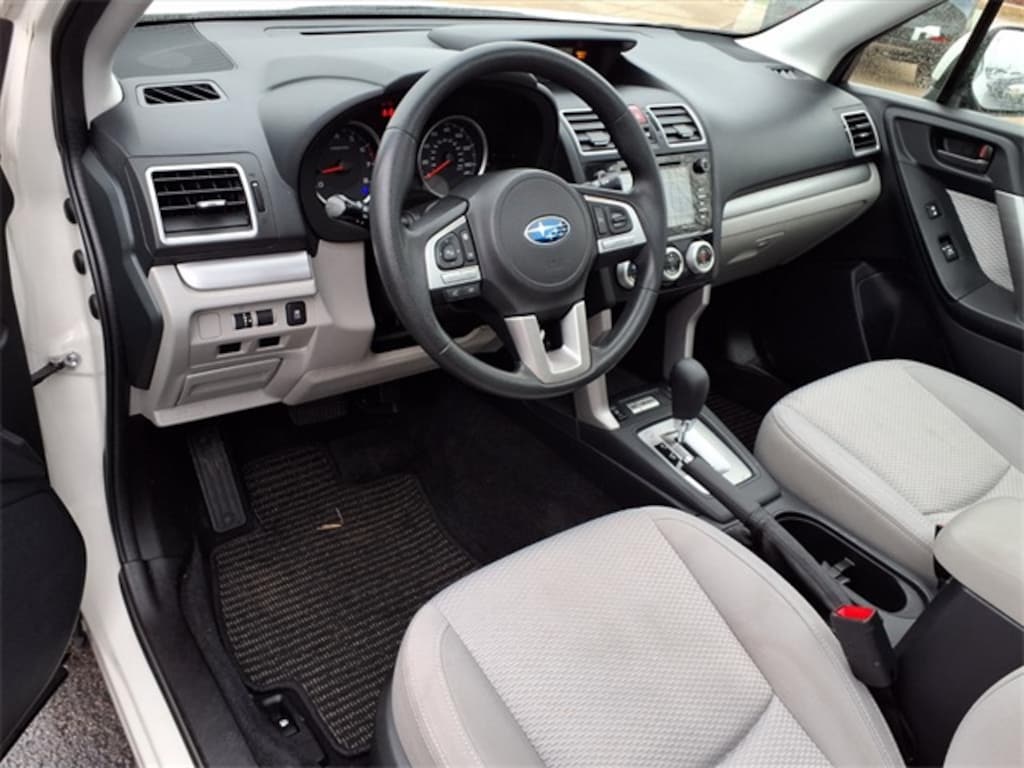 Used 2017 Subaru Forester 2.5i Premium SUV