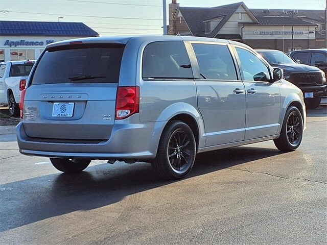 Used 2019 Dodge Grand Caravan GT with VIN 2C4RDGEG0KR764773 for sale in Springfield, IL