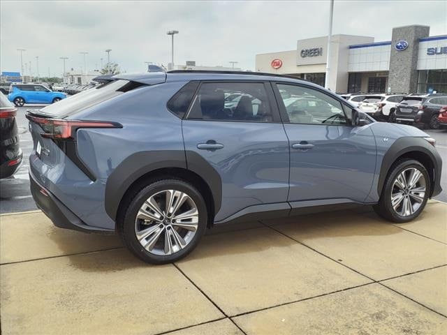 Used 2023 Subaru SOLTERRA Limited with VIN JTMABABA3PA005675 for sale in Springfield, IL