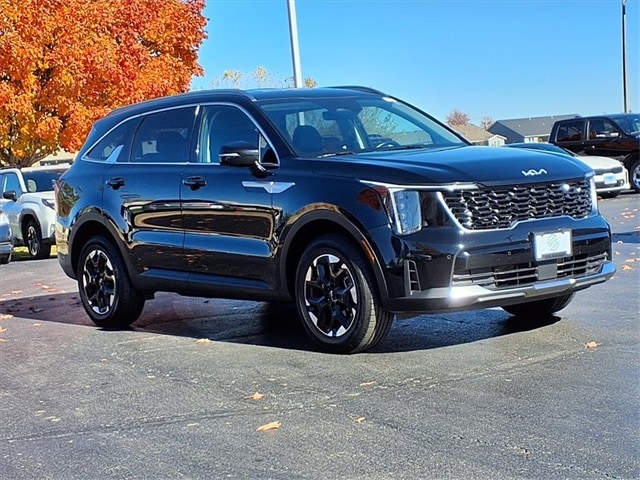 2024 Kia Sorento S's photo