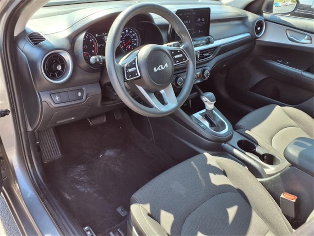 Used 2023 Kia Forte LXS Sedan