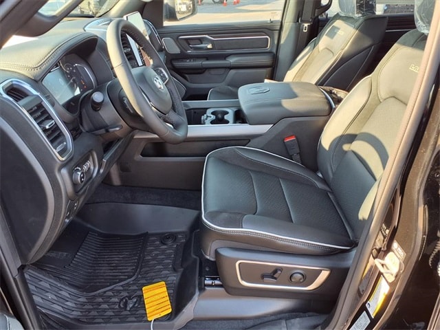 2026 RAM 1500 Laramie - Photo 20
