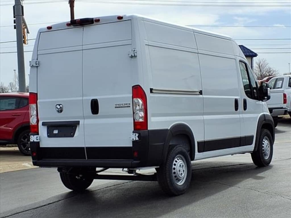 New 2025 Ram ProMaster PROMASTER 1500 TRADESMAN CARGO VAN HIGH ROOF 136' Cargo Van