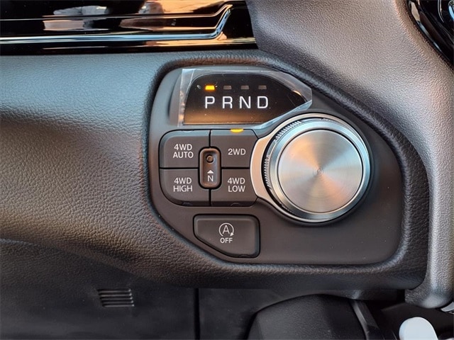 2026 RAM 1500 Laramie - Photo 10