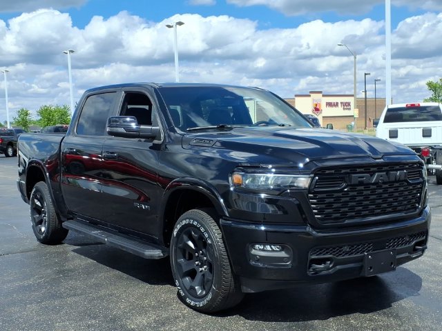 2026 Ram 1500 BIG HORN CREW CAB 4X4 5'7 BOX Pickup