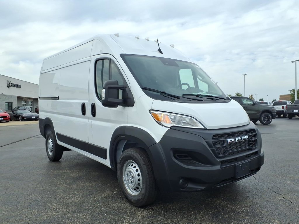 2026 RAM ProMaster Cargo Van Tradesman