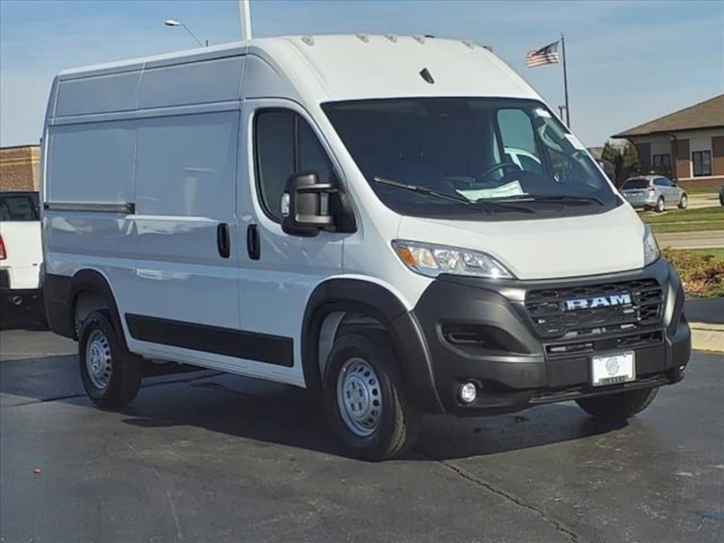 New 2025 Ram ProMaster PROMASTER 1500 TRADESMAN CARGO VAN HIGH ROOF 136' Cargo Van
