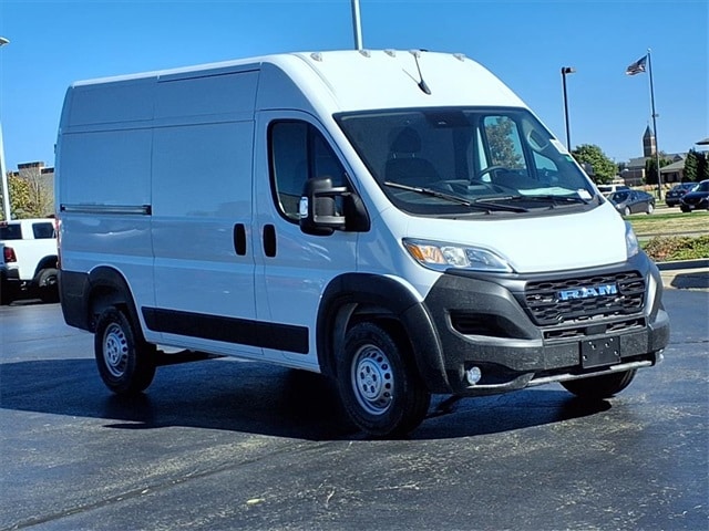 2026 RAM ProMaster 1500 Tradesman 136" WB High Roof's photo