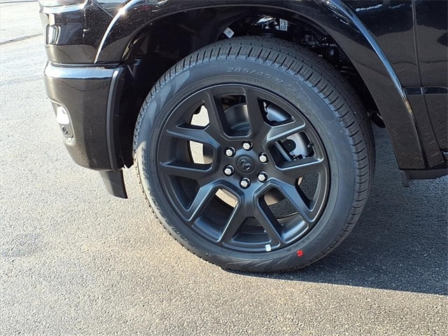 2026 RAM 1500 Laramie - Photo 18