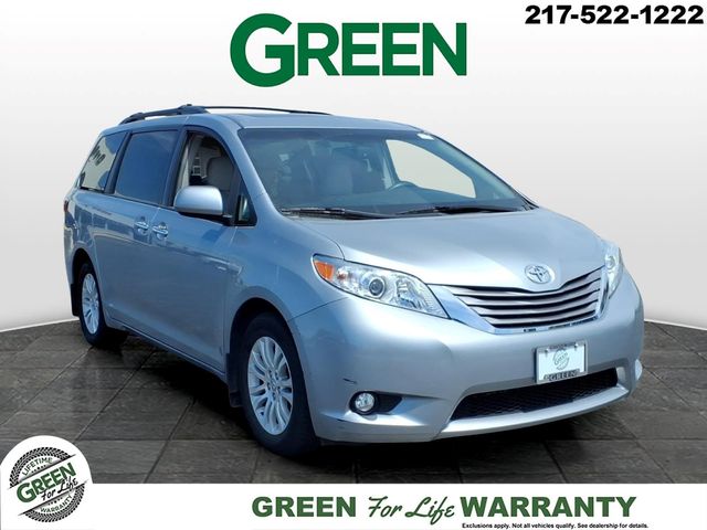 2017 Toyota Sienna XLE