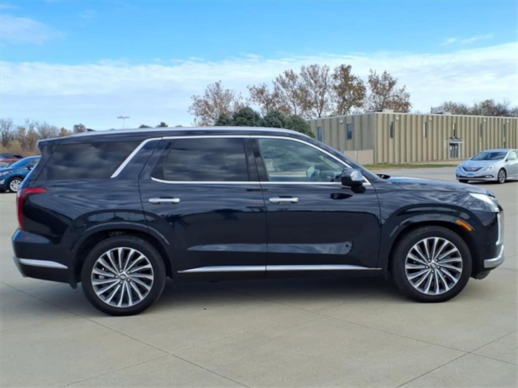Used 2023 Hyundai Palisade Calligraphy SUV