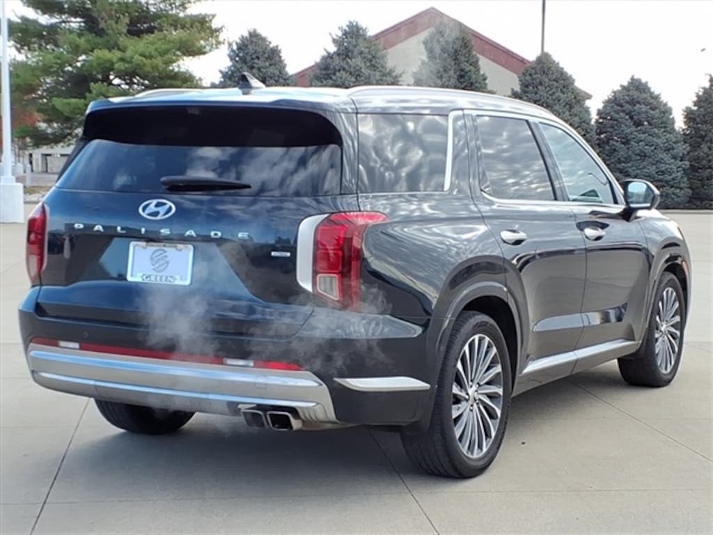 Used 2023 Hyundai Palisade Calligraphy SUV