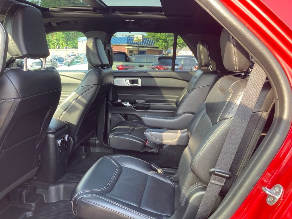 2023 Ford Explorer ST - Photo 14
