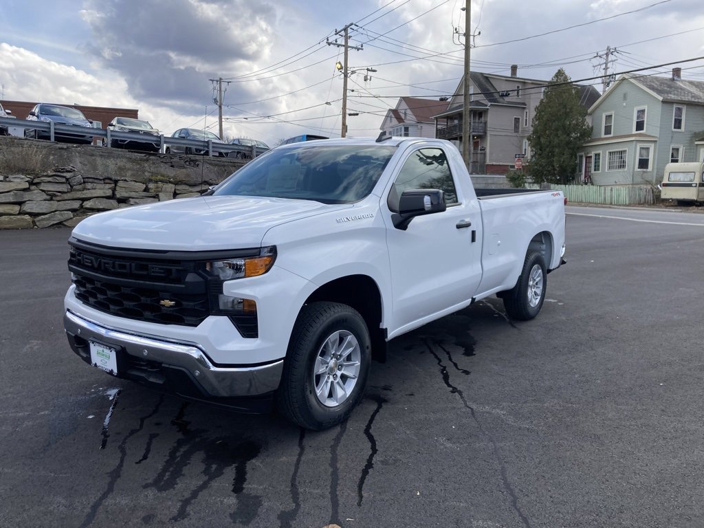 2025 Chevrolet Silverado 1500 photo 3