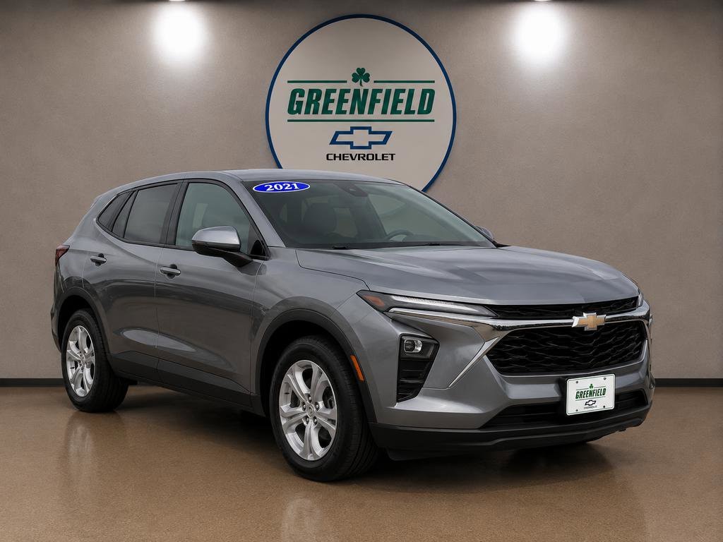 2024 Chevrolet Trax LS's photo