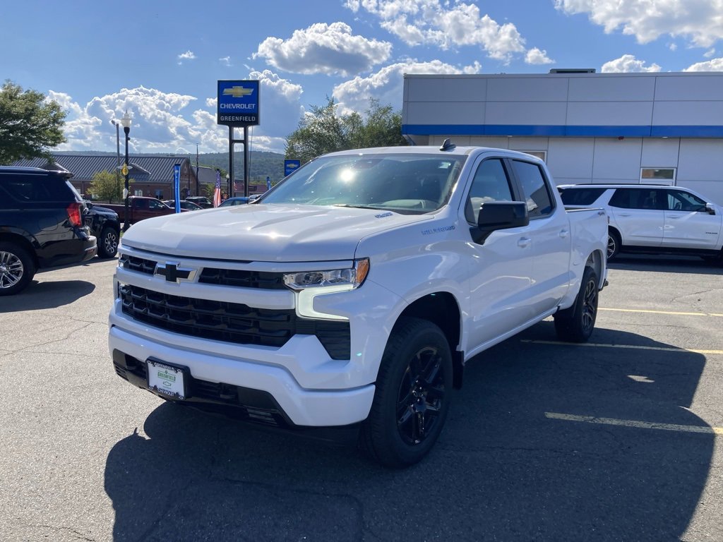 2025 Chevrolet Silverado 1500 RST photo 3