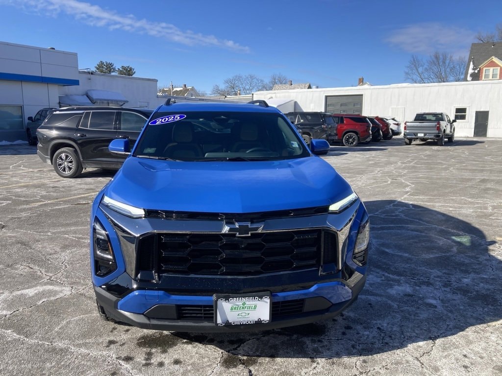 Used 2025 Chevrolet Equinox Activ SUV