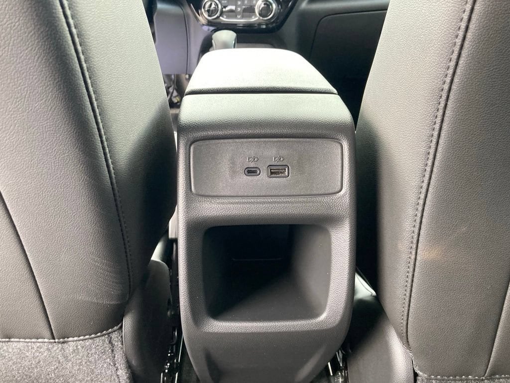 2026 Chevrolet Trax RS - Photo 20