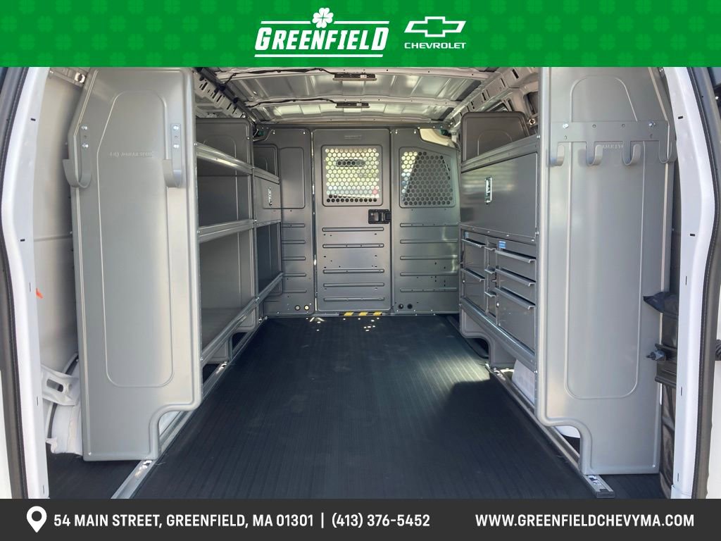 2025 Chevrolet Express Cargo Work Van - Photo 20