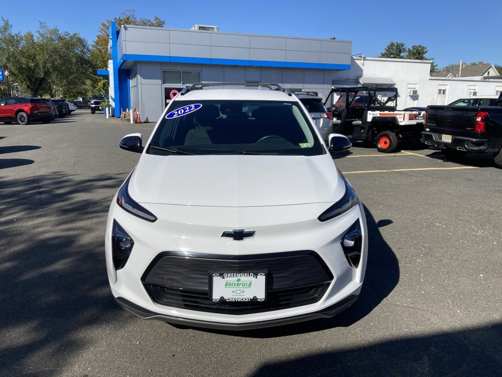 Used 2022 Chevrolet Bolt EUV LT with VIN 1G1FY6S03N4134044 for sale in Greenfield, MA