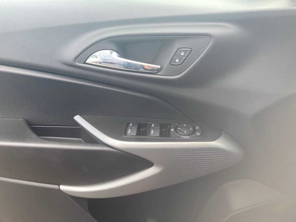 2026 Chevrolet Trax RS - Photo 19