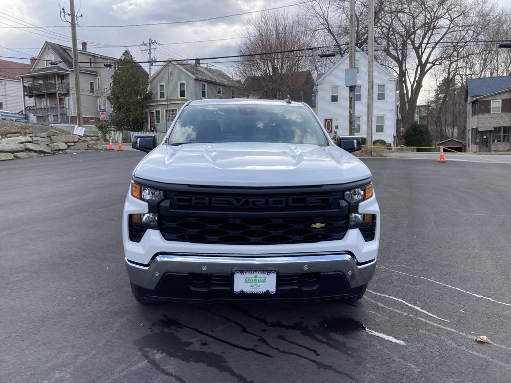 2025 Chevrolet Silverado 1500 photo 2