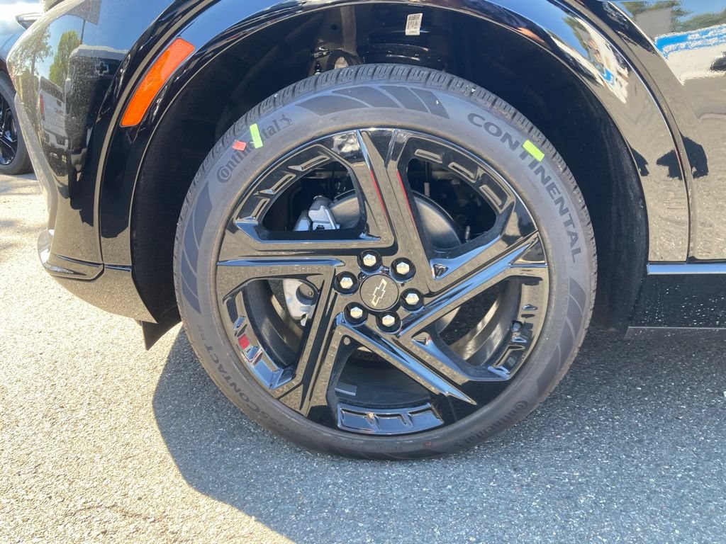 2025 Chevrolet Equinox EV RS - Photo 26