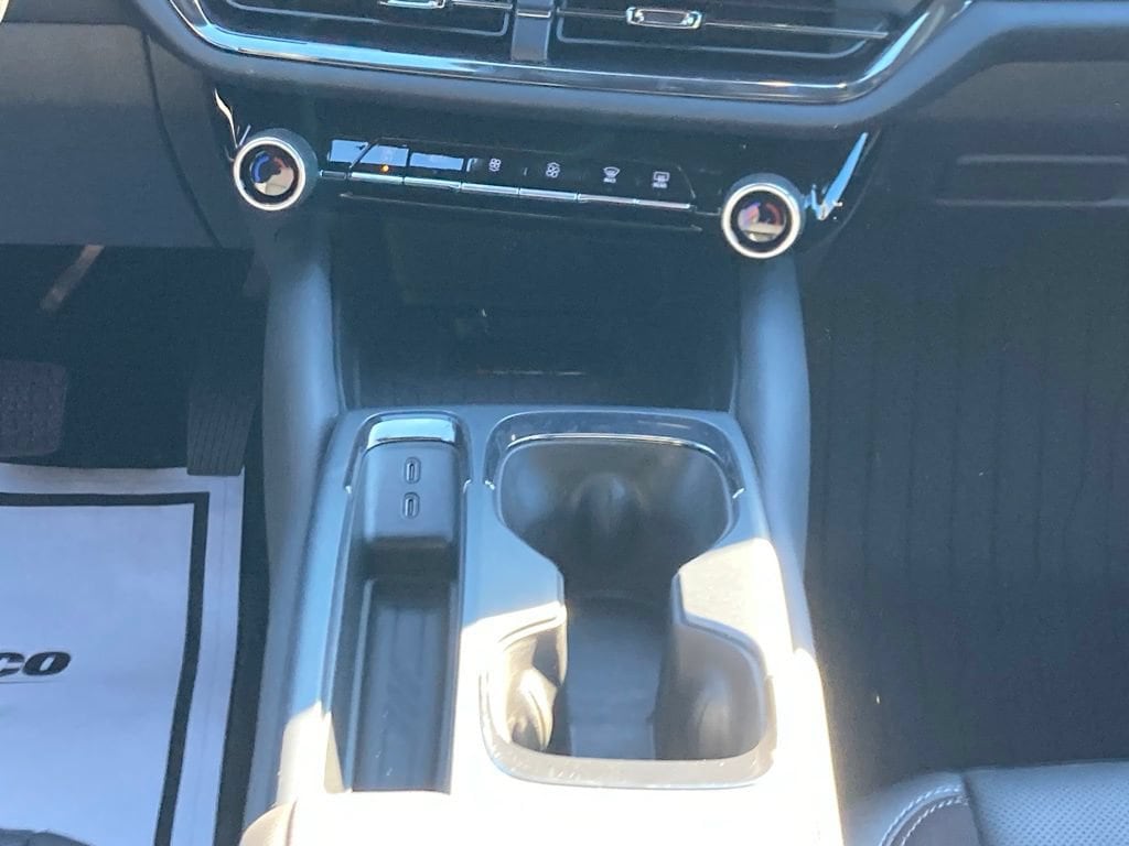 2026 Chevrolet Equinox EV RS - Photo 12
