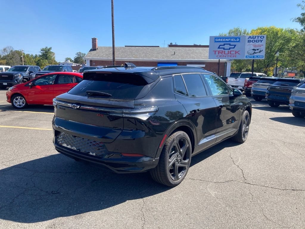 2025 Chevrolet Equinox EV RS - Photo 21