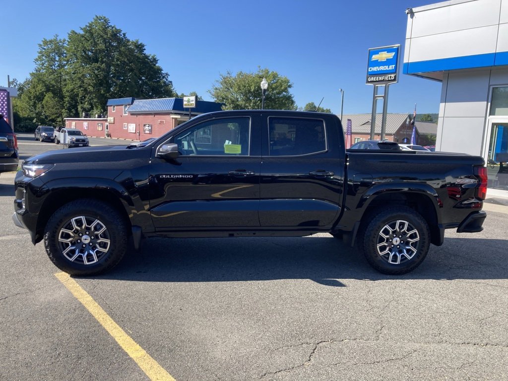 2025 Chevrolet Colorado Z71 photo 4