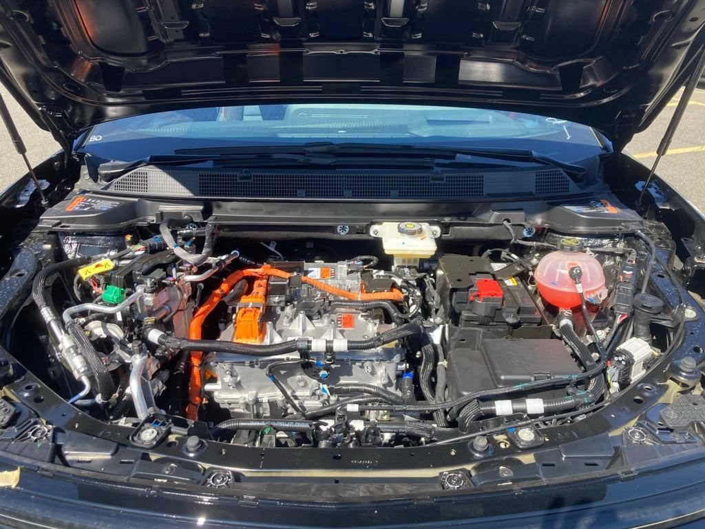 2025 Chevrolet Equinox EV RS - Photo 27