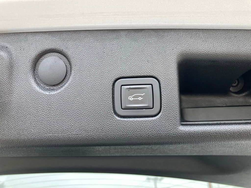 2019 Chevrolet Equinox LT - Photo 19