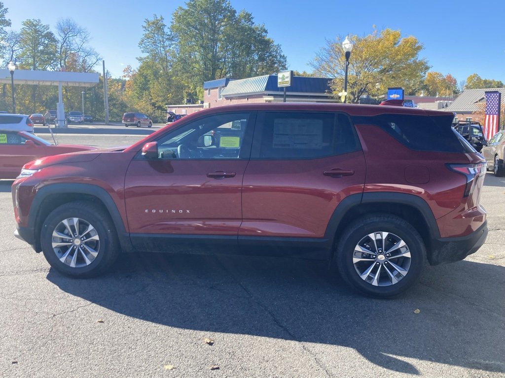 2026 Chevrolet Equinox LT photo 4