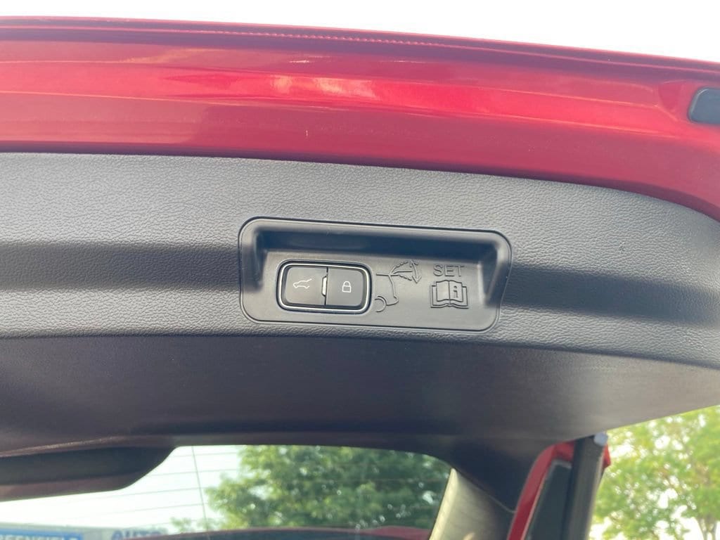 2023 Ford Explorer ST - Photo 22